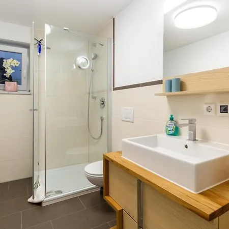 דירה Exklusives Am Fusse Der Ostalb